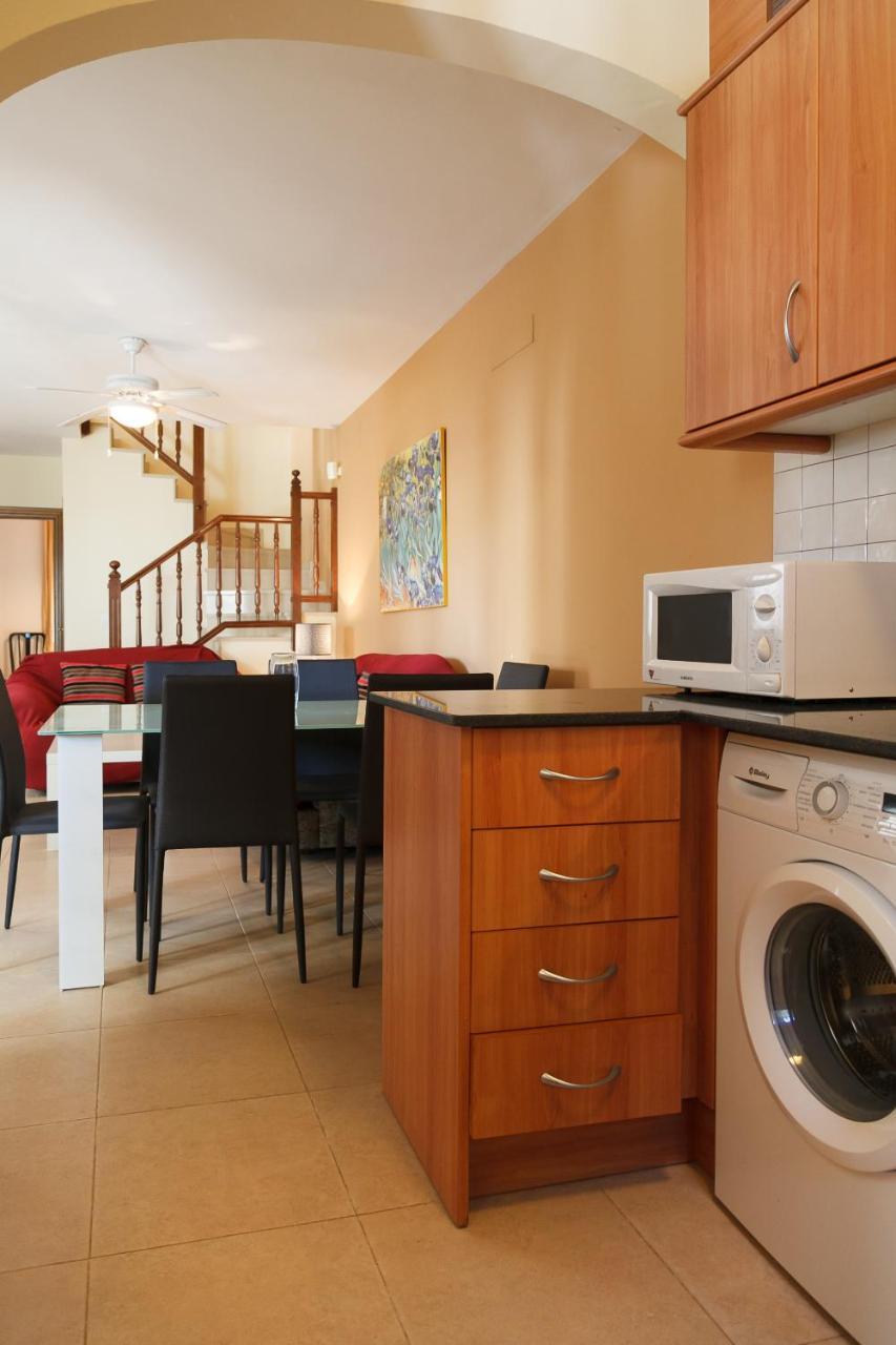 Uhc Bosque II Family Complex Villa Hospitalet De L'Infant Exterior photo