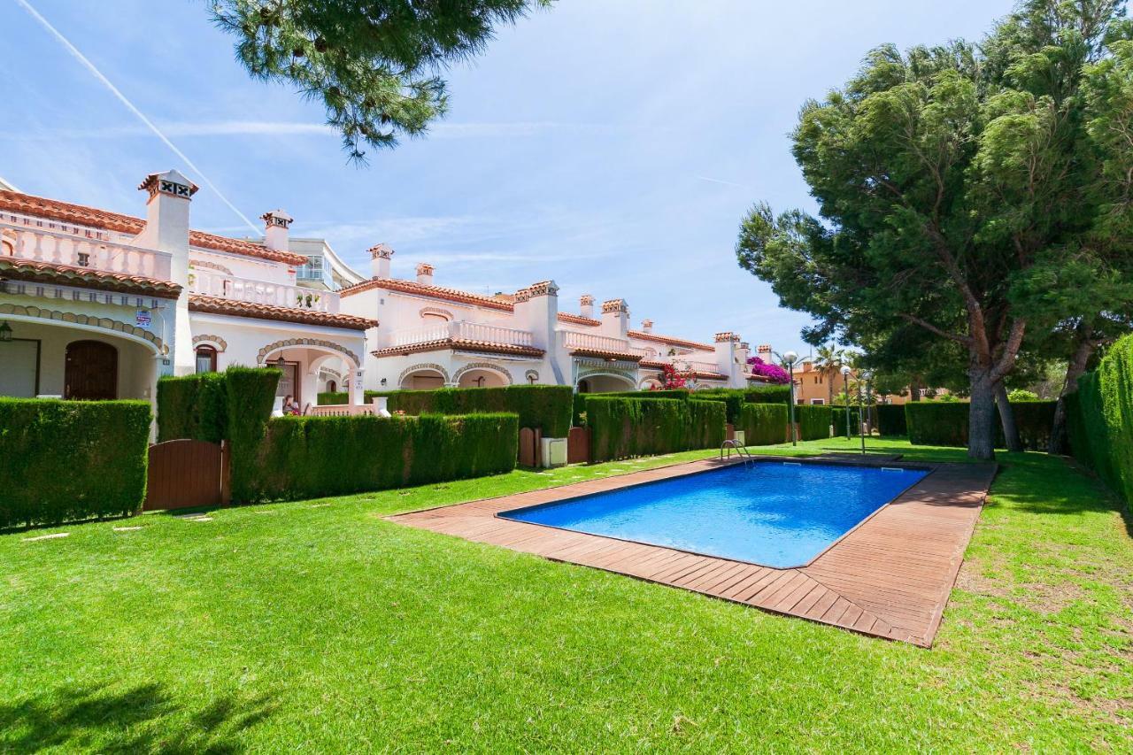 Uhc Bosque II Family Complex Villa Hospitalet De L'Infant Exterior photo